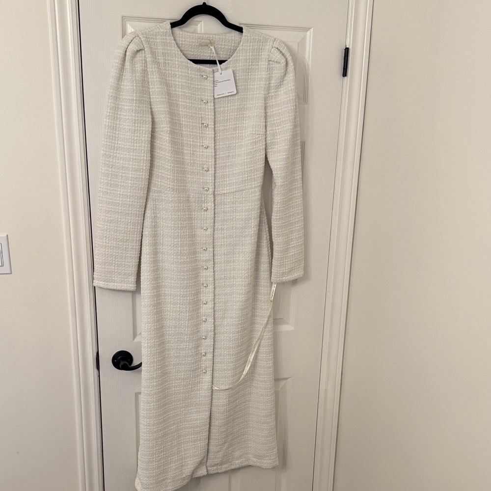 Chic Long Sleeve Cream Dress